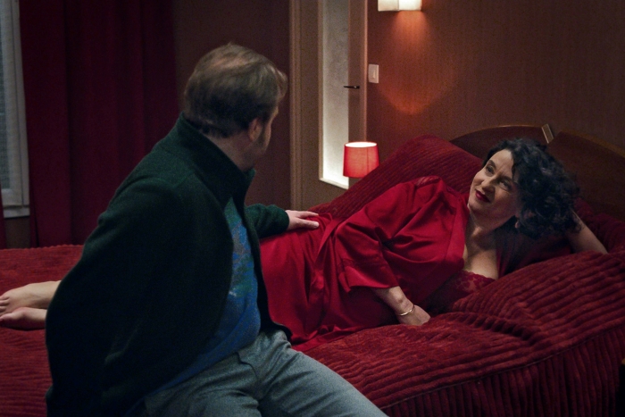 <em>Ničiji junak</em> (<em>Viens je t’emmène</em>), red. Alain Guiraudie